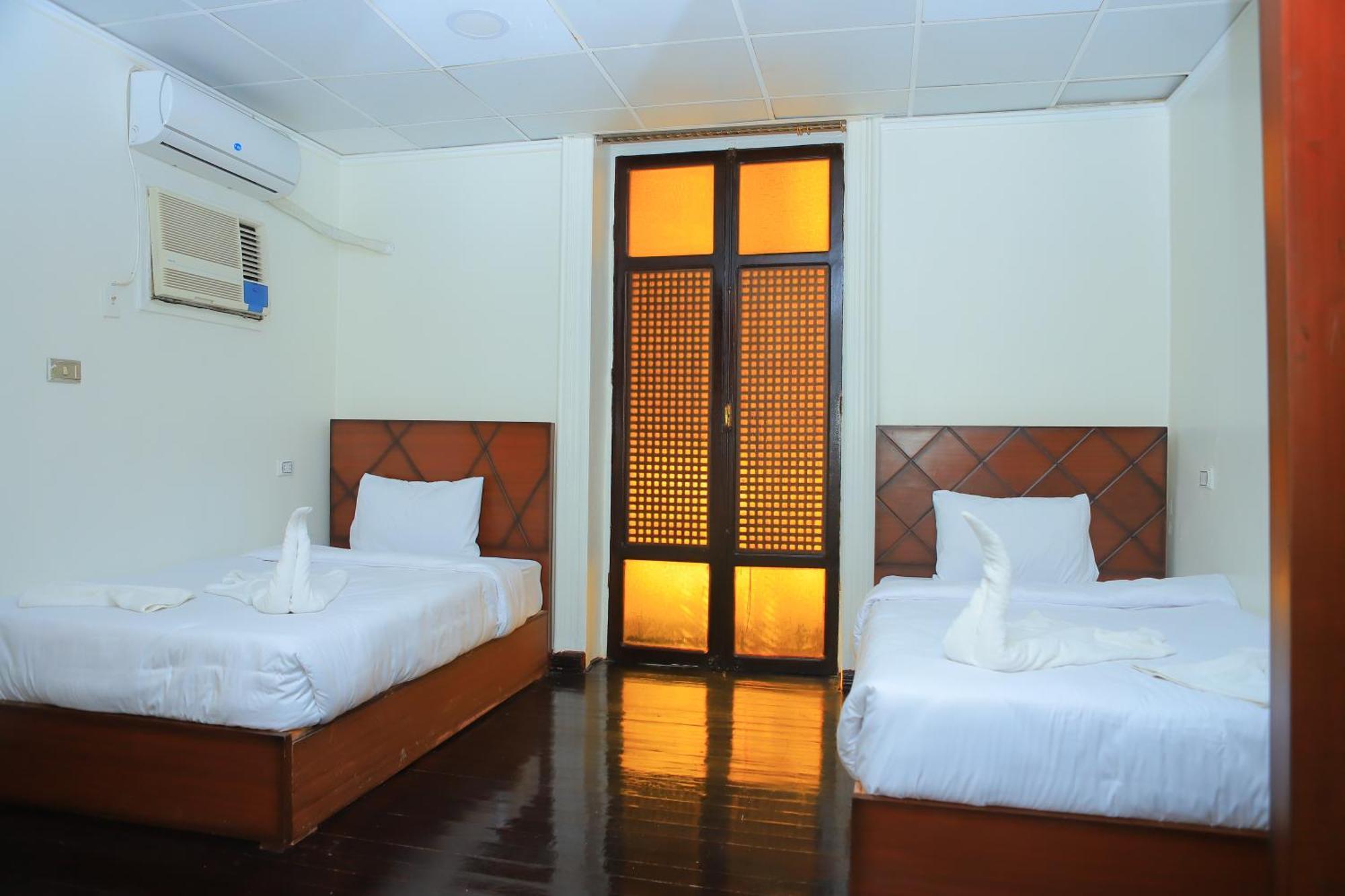 Kings Palace Hostel Cairo Exterior photo